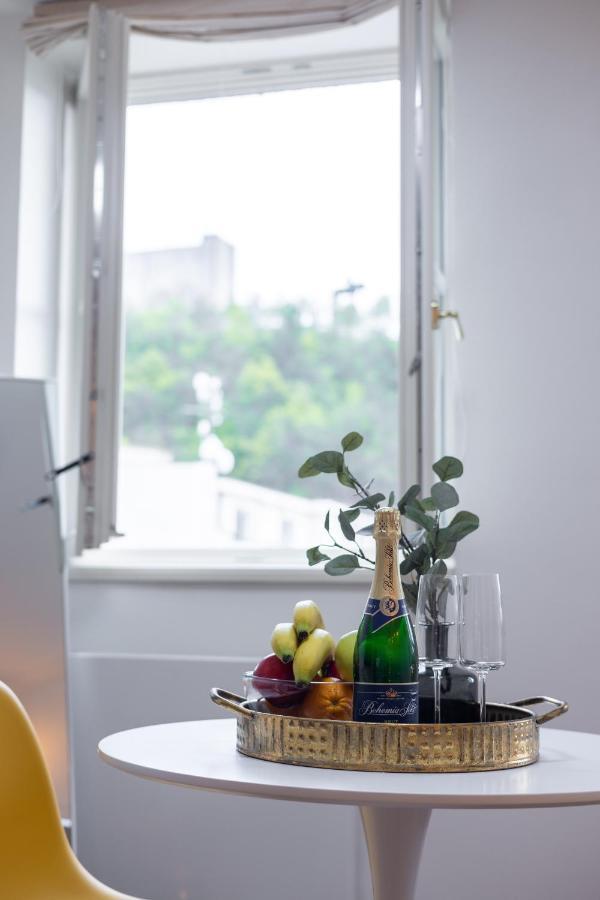 Luxurious, Charming Studio Perfect For Couples Praga Exterior foto